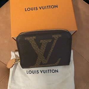 Louis Vuitton Monogram Brown and Gold Coin/Card Zip Wallet